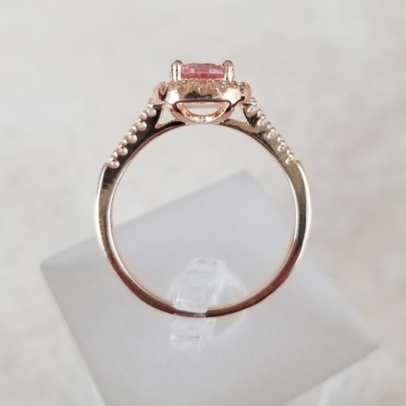 18k Pink Ring - Picture 4 of 8